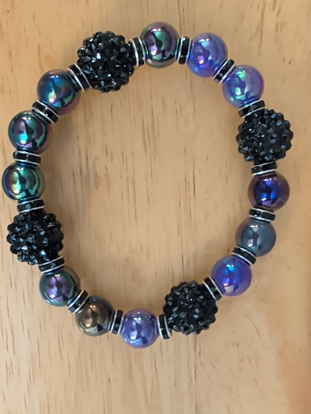 Blue-Purple and Black Sparkle Beaded Stretch Bracelet - Women Jewelry.  NWOT